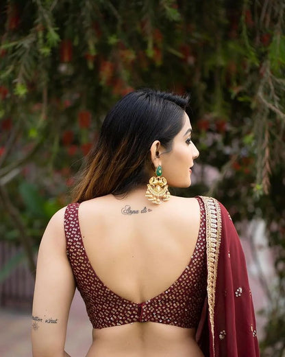 Deep U-Back Saree Blouse with Sleeveless Party Wear Design
